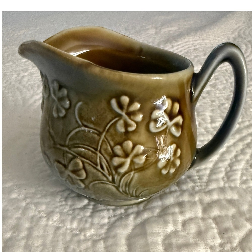 Wade‎ Irish Porcelain Donegal Creamer  Blue Green James Borsey Signed Ireland
